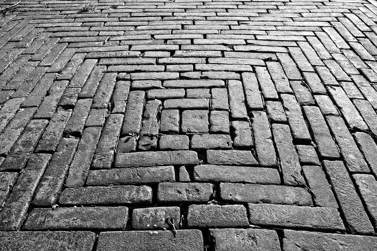 brick-gffc0d8028_1280