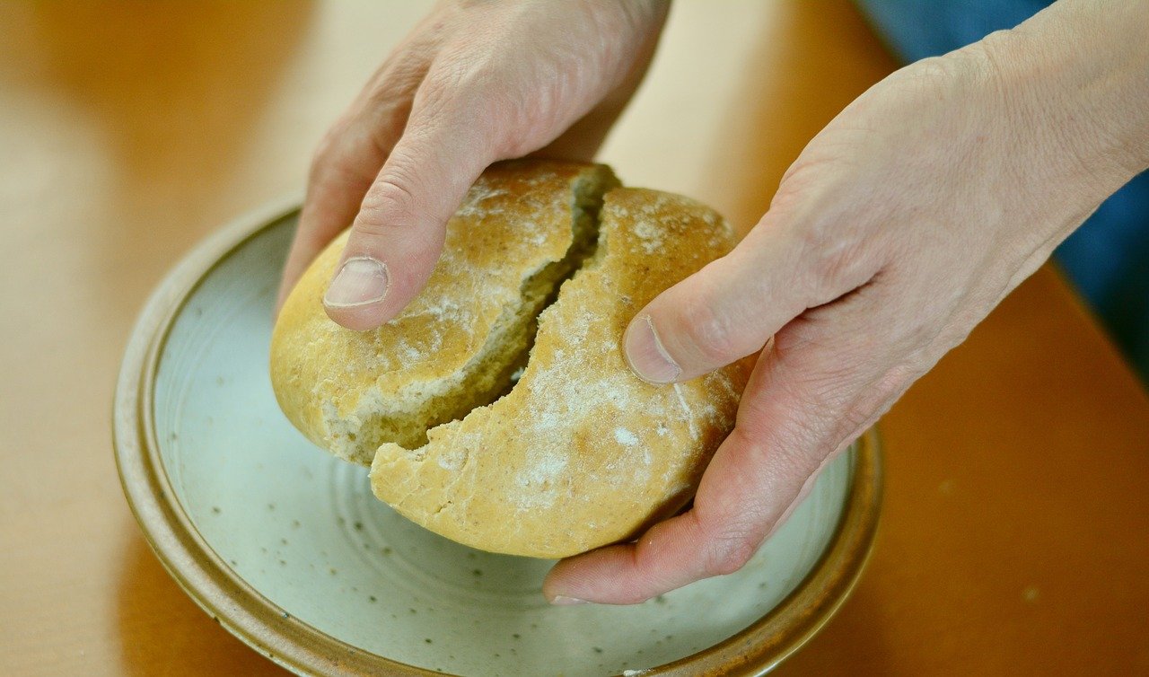Brotbrechen