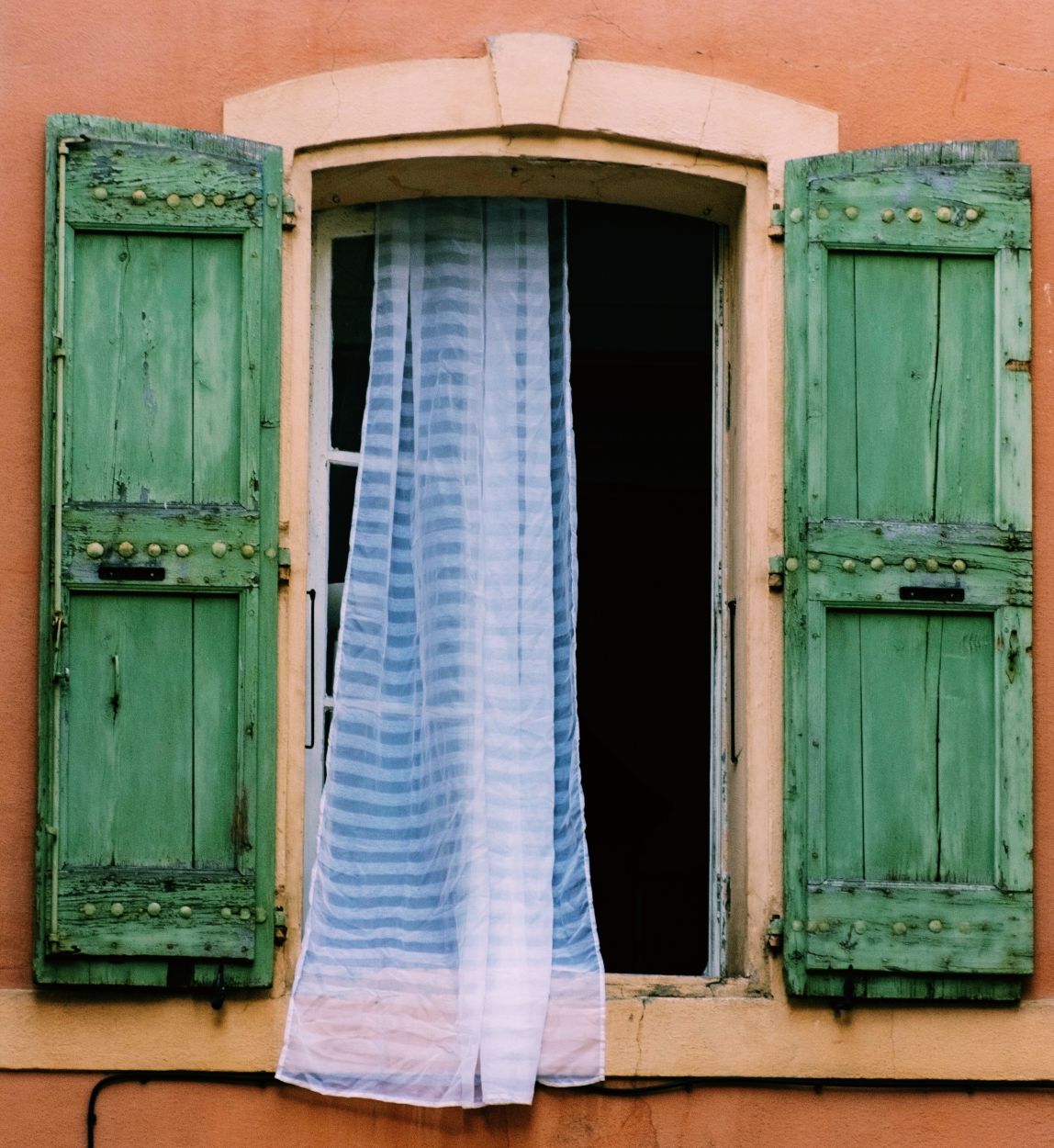 260525-lens_and_light-french-windows