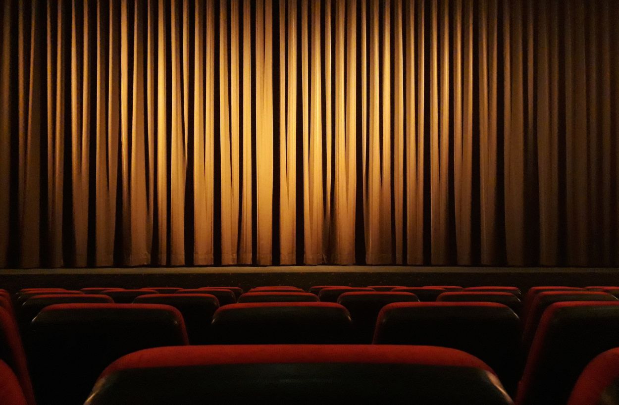 260726-onkelglocke-movie-theater