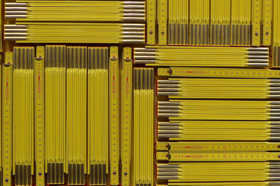260916-fcja99-meter-stick