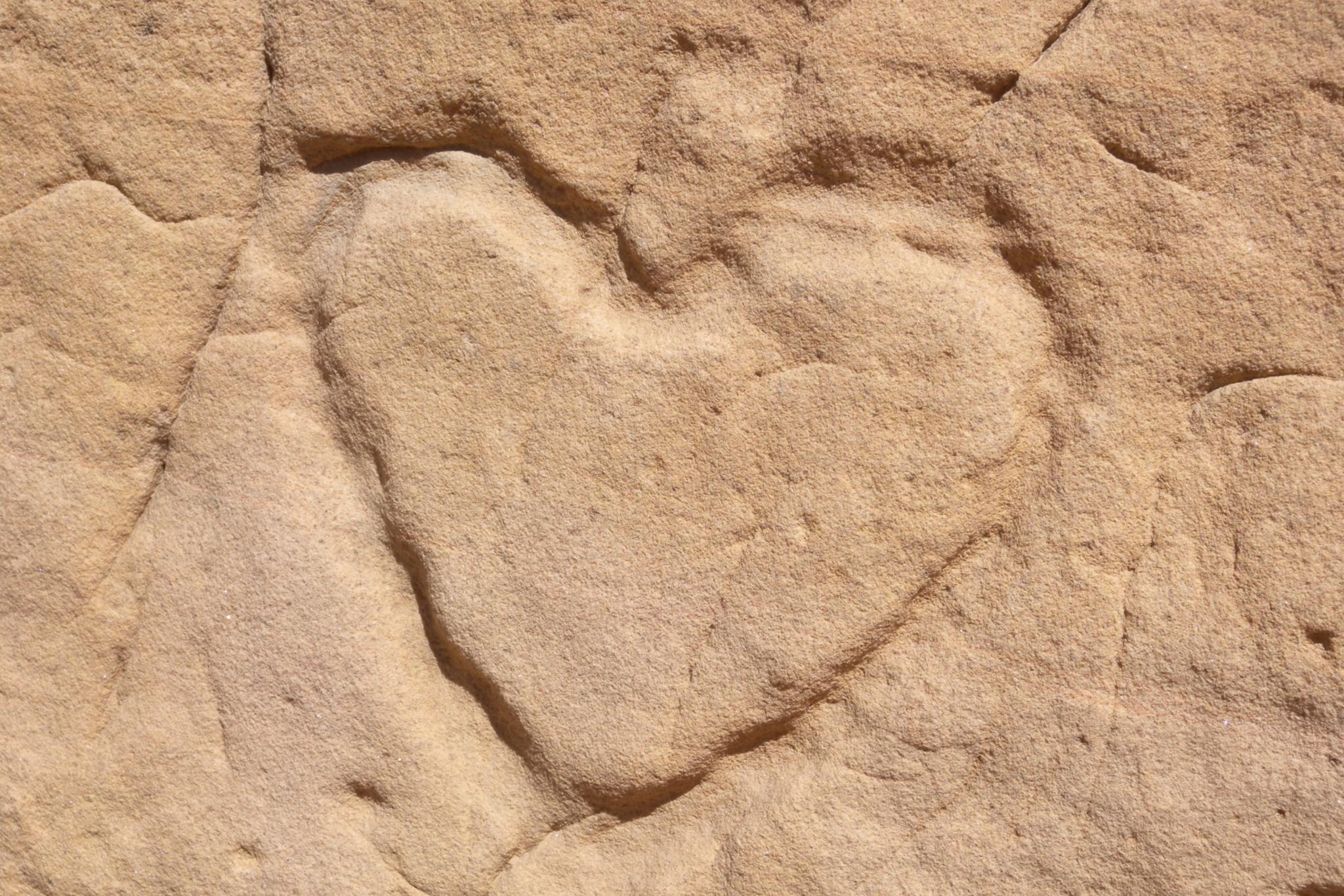 Herz im Sandstein