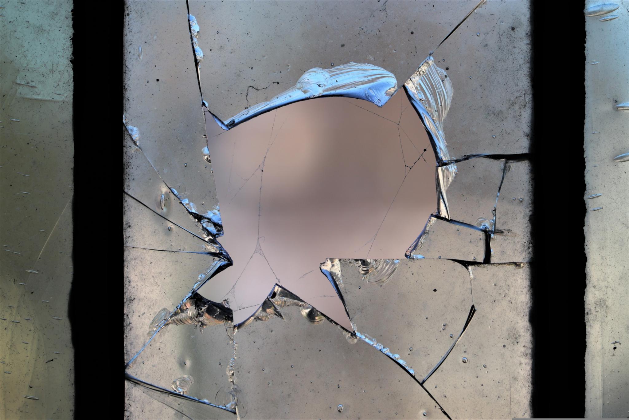 zerbrochenes Glas